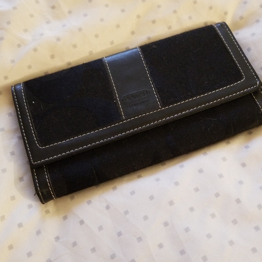 Classic black Coach wallet